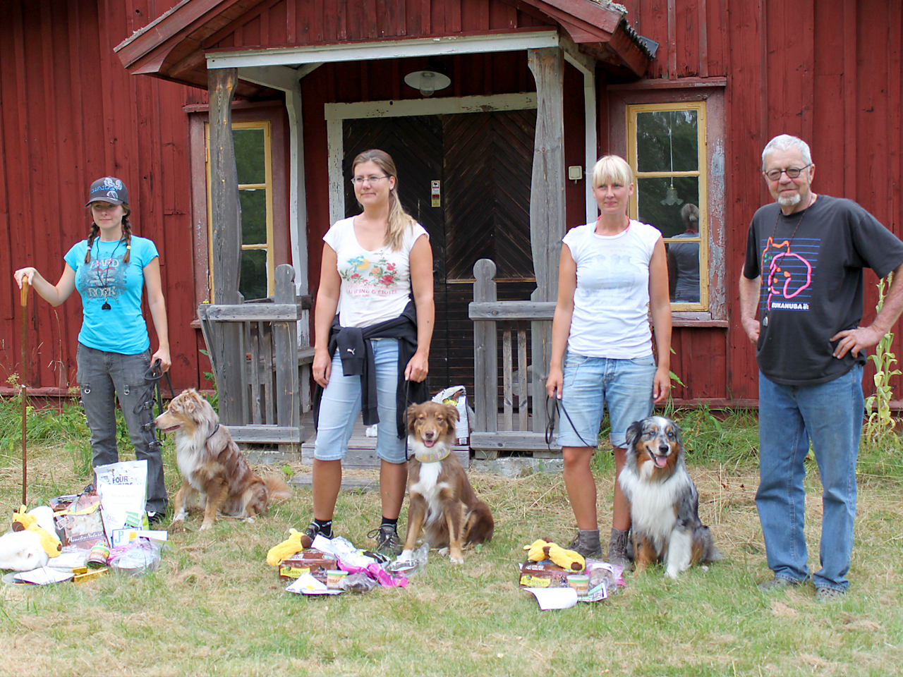 Förare med hundar på prispallen, Guldtackan 2014